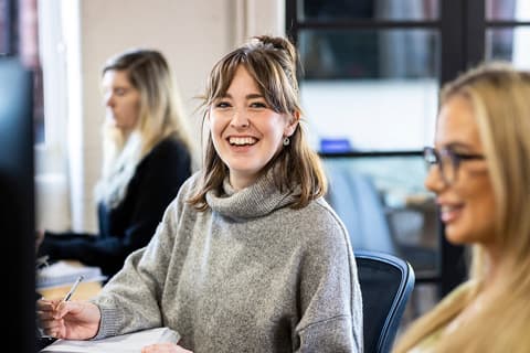 Bürohilfe